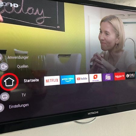 Modernes Zimmer Mit Kuechenzeile Und Bad Denkte 外观 照片